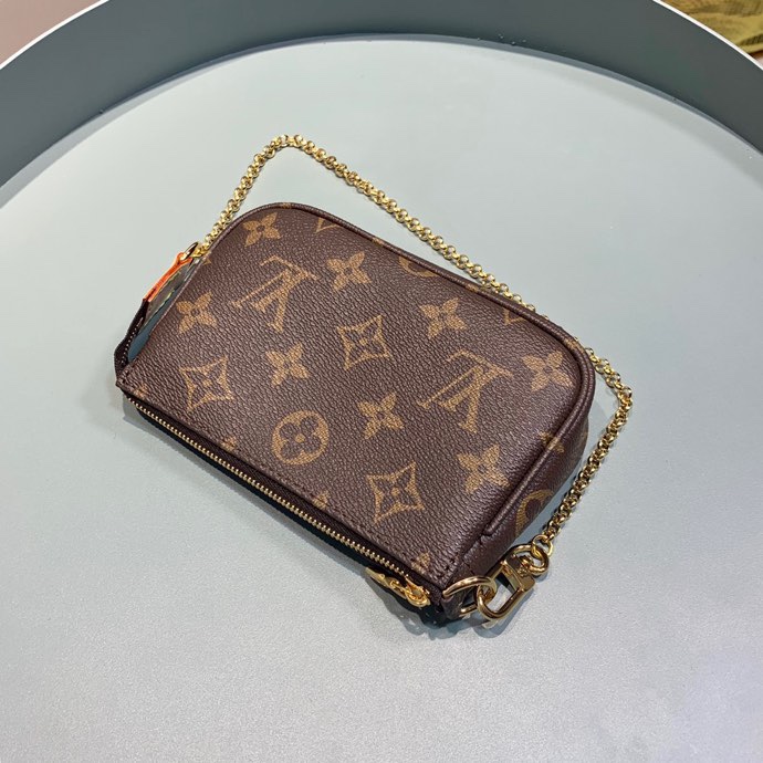 Mini Pochette Accessoires in Monogram Canvas